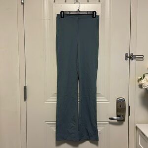 Lululemon high wasted straight leg Leggings